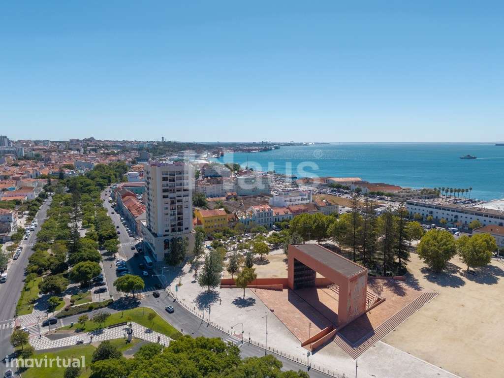 Apartamento na Luisa Todi com vista para o rio Sado! - Grande imagem: 5/42