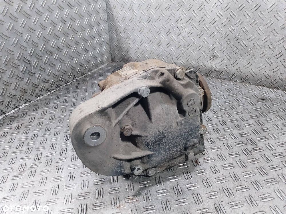 DYFERENCJAŁ TYŁ BMW E87 7524307 2.0 - 3