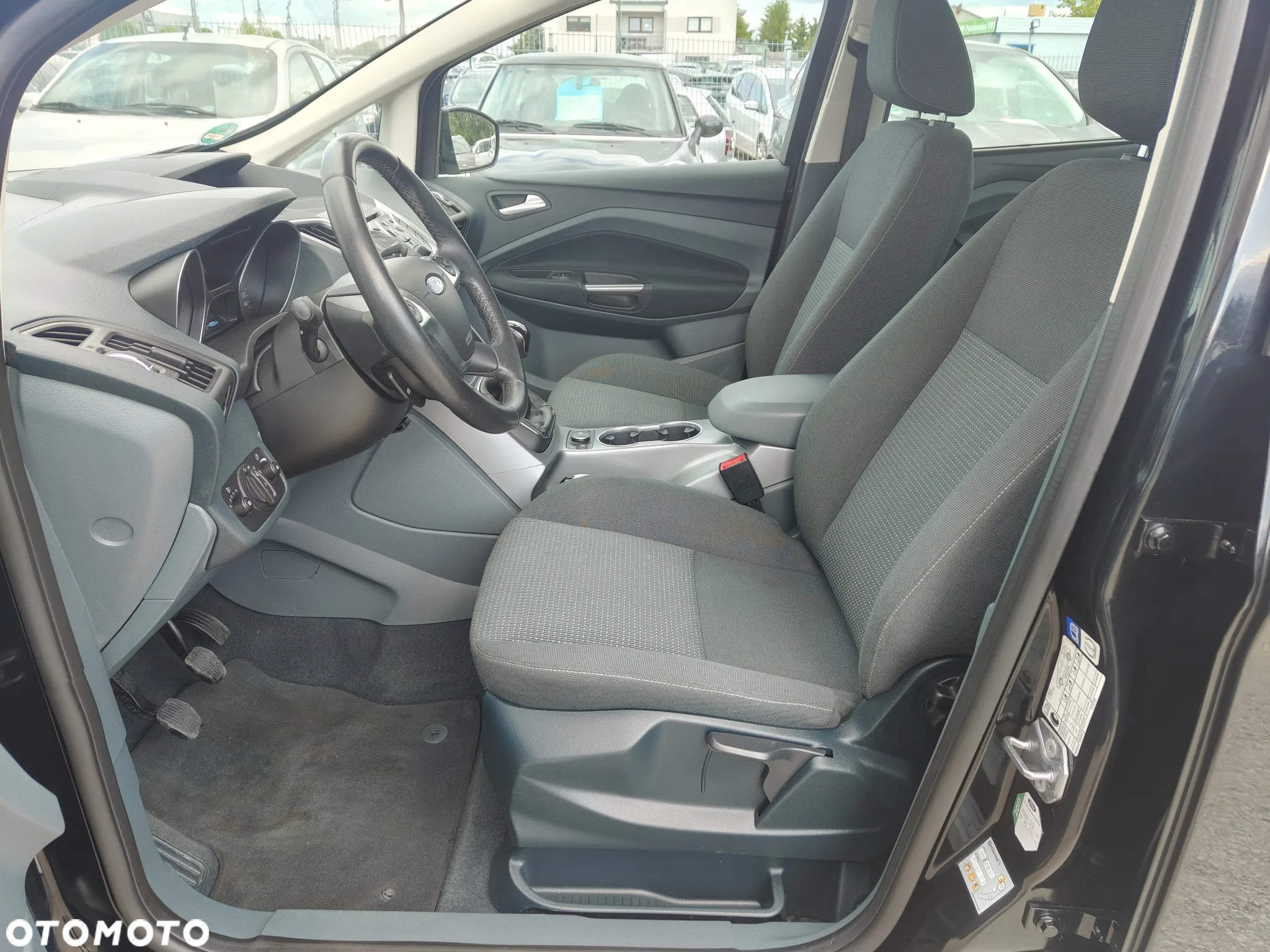 Ford C-MAX - 13
