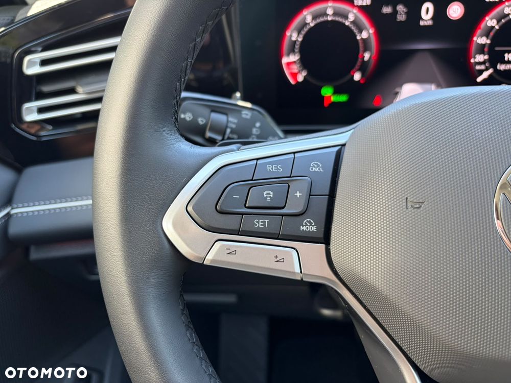 Volkswagen Tiguan 1.5 eTSI Elegance DSG - 15