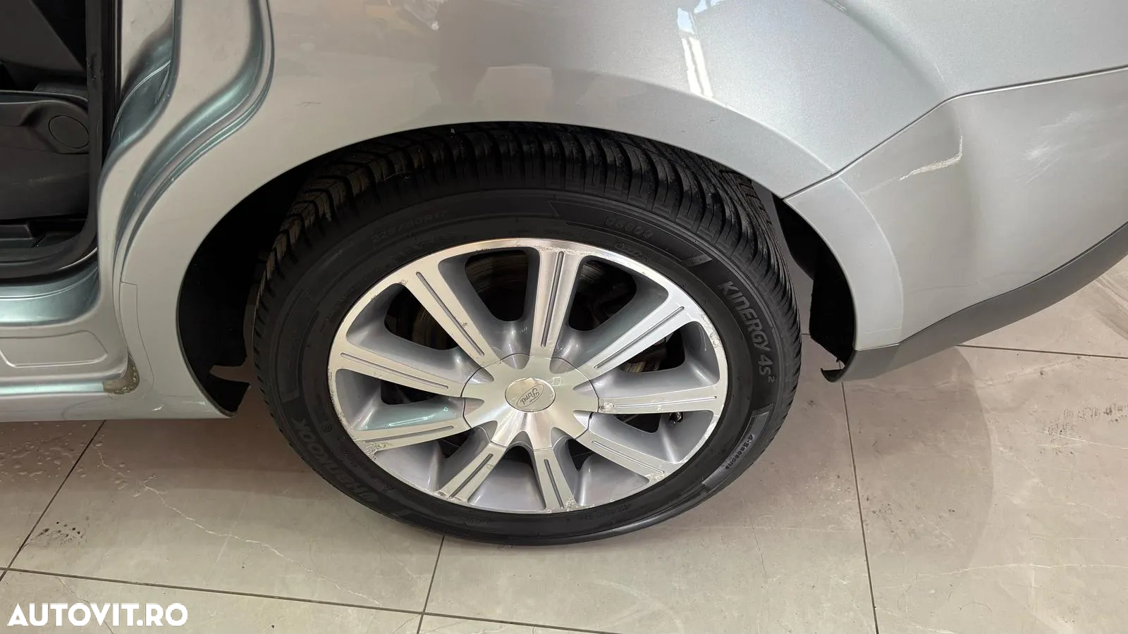 Ford S-Max 2.0 TDCi Trend - 14