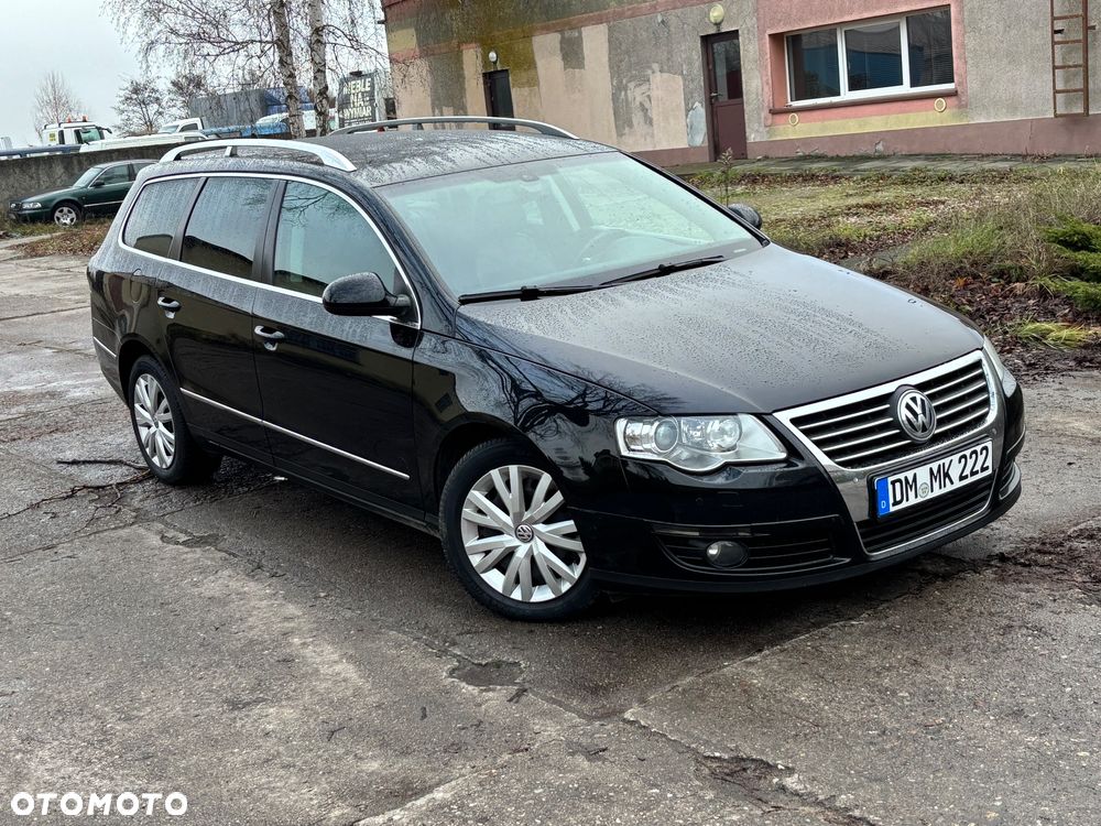 Volkswagen Passat 2.0 TDI DPF BlueMotion Technology Highline - 33