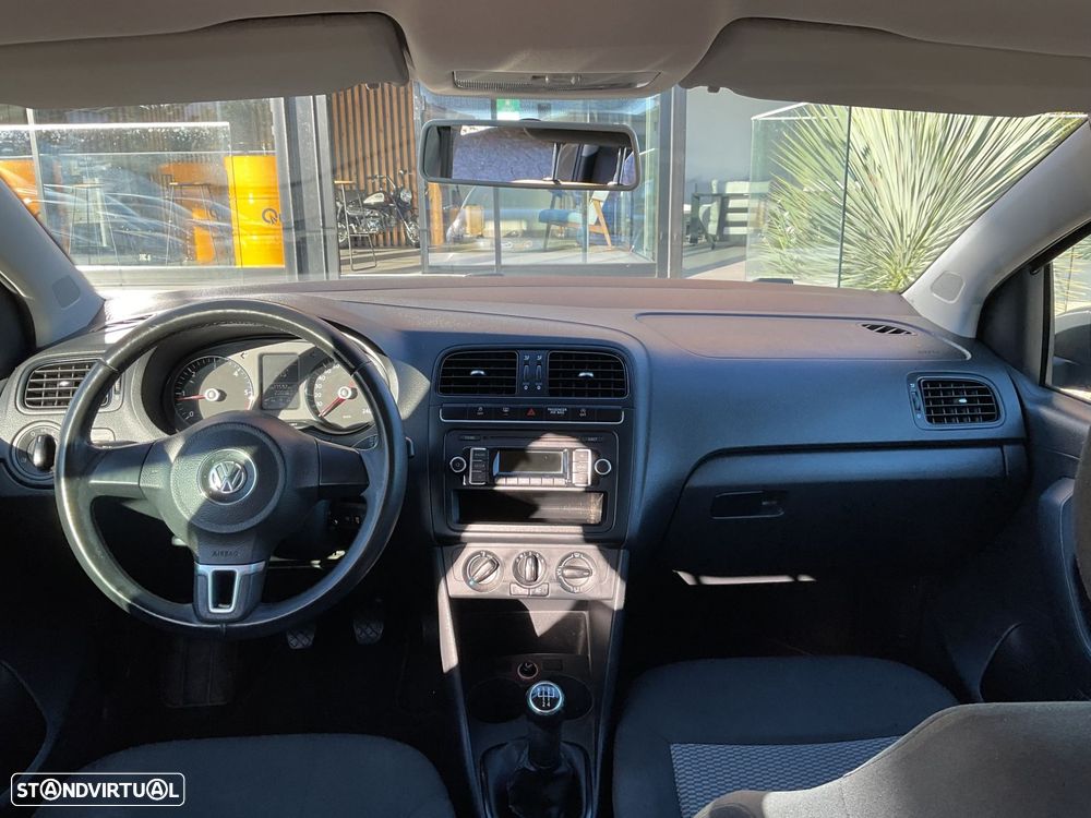 VW Polo 1.6 TDI Confortline BlueMotion - 25