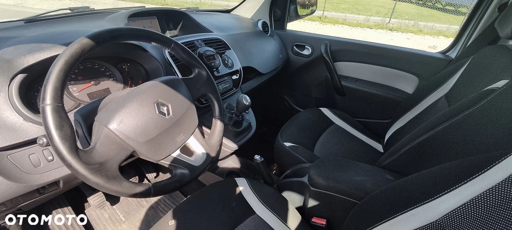 Renault Kangoo ENERGY dCi 110 FAP Start & Stop Grand - 23