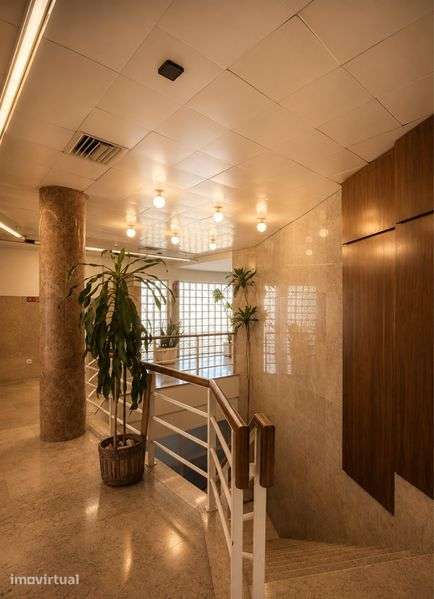 Espaço comercial renovado em Algés | Ideal para Estética e Bem-Estar - Grande imagem: 4/4