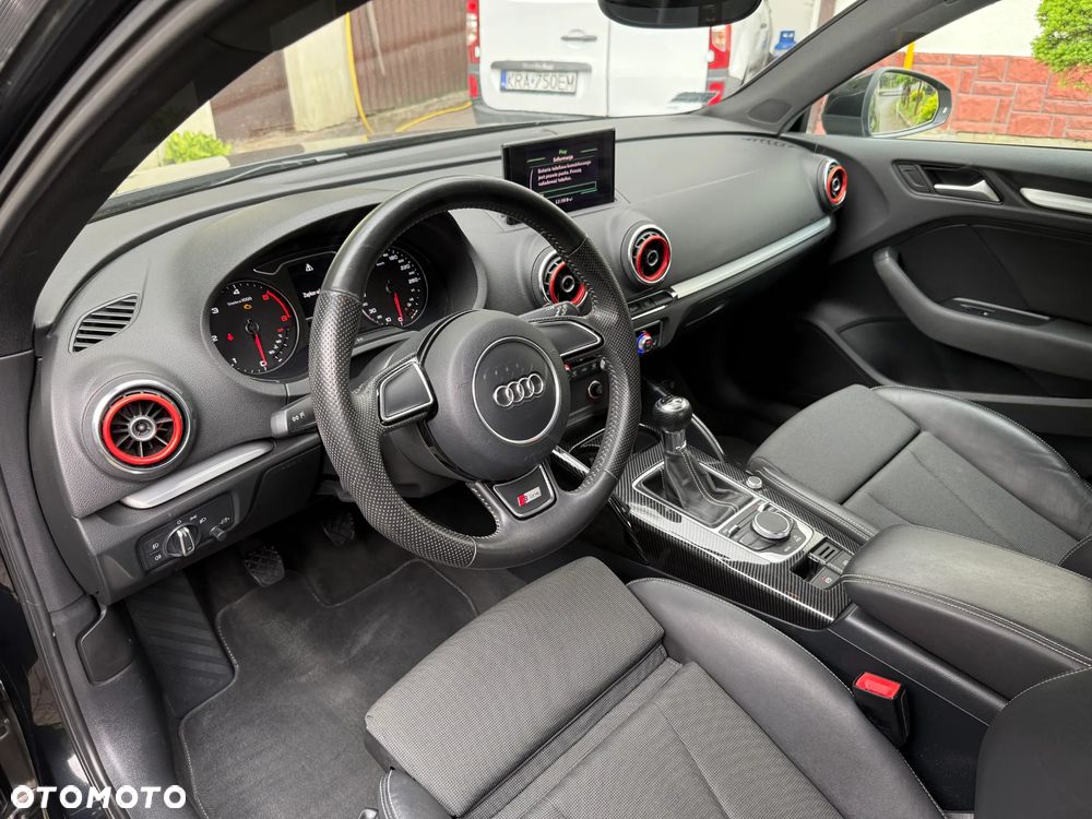 Audi A3 Sportback 2.0 TDI Ambition - 19