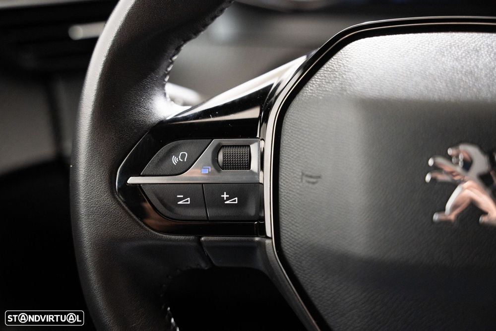 Peugeot 2008 1.2 PureTech Active - 15