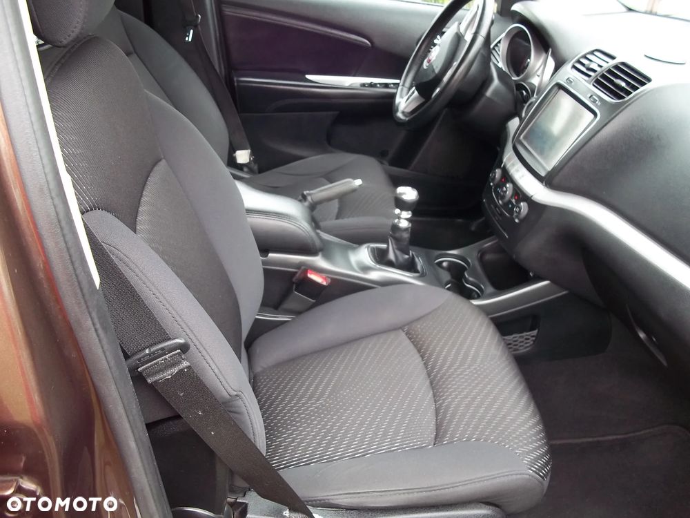 Fiat Freemont 2.0 Multijet 16V DPF Urban - 10