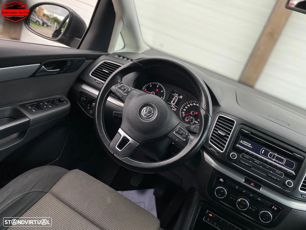 VW Sharan 2.0 TDi Confortline - 19