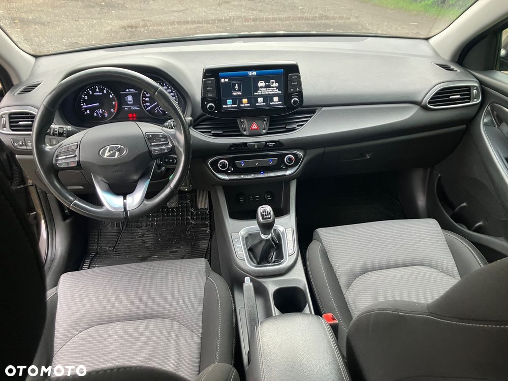 Hyundai i30 Kombi 1.4 Passion - 9