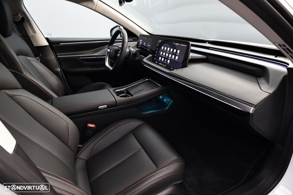 Xpeng P7i 86.2 kWh Long Range - 22