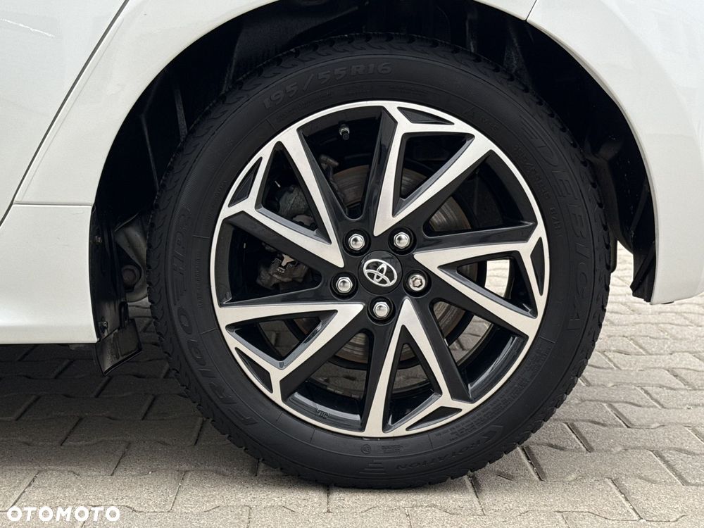 Toyota Yaris Hybrid 1.5 Comfort - 26