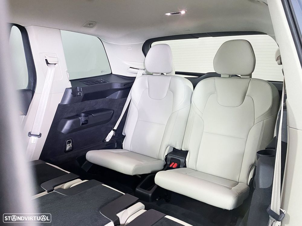 Volvo XC 90 2.0 T8 PHEV Inscription Expression AWD - 23