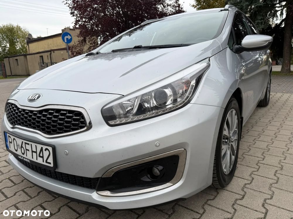 Kia Ceed - 17
