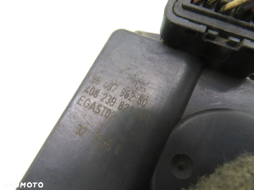 PRZEPUSTNICA CITROEN C3 I 1.1 9640796280 408239821001 - 4