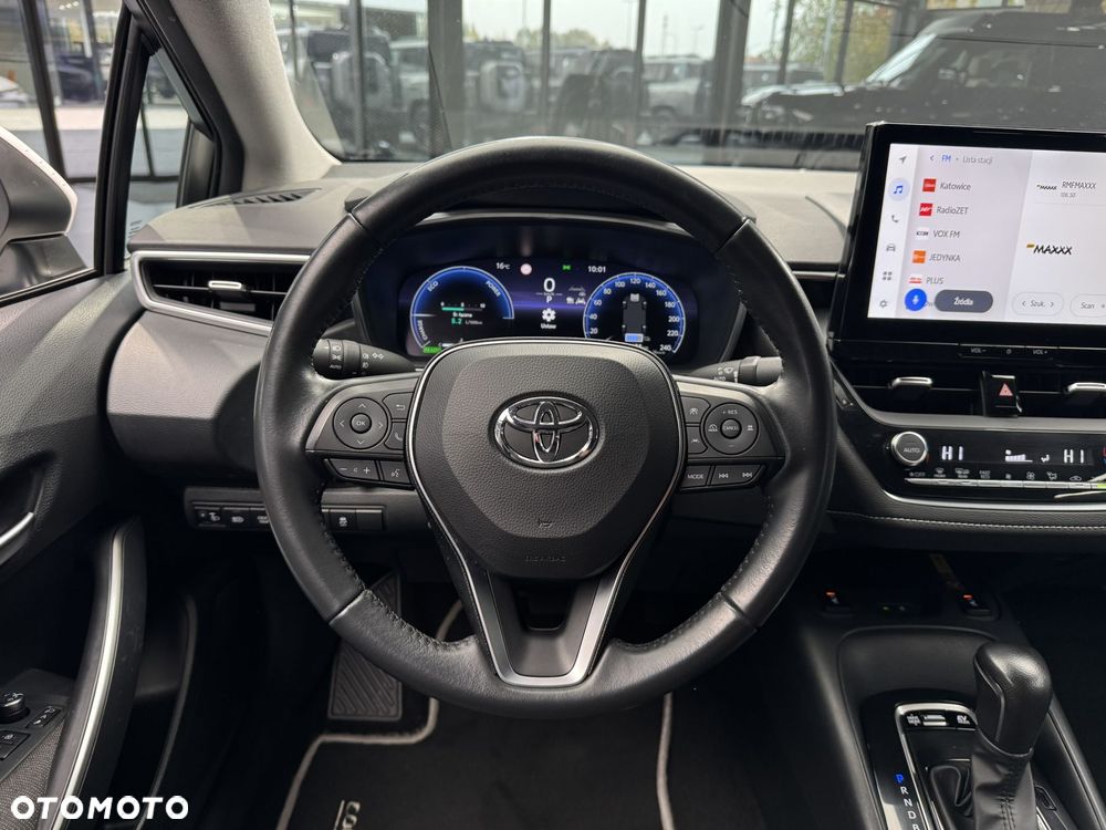 Toyota Corolla 1.8 Hybrid Comfort - 17