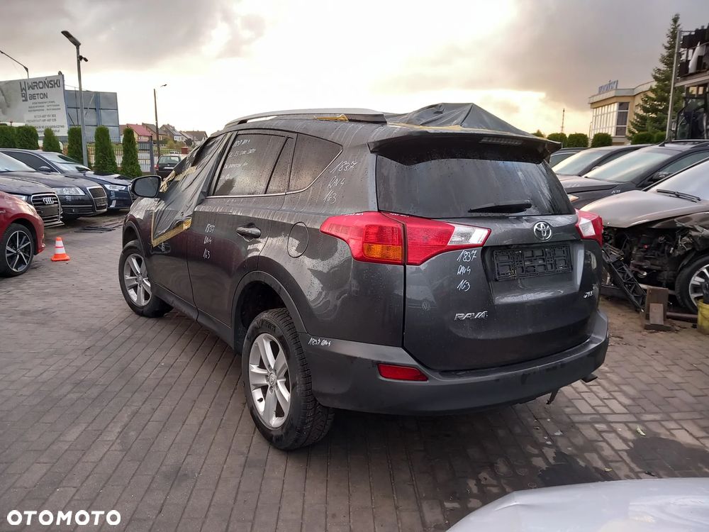 TOYOTA RAV4 IV WÓZEK BELKA OŚ TYLNEGO ZAWIESZENIA TYŁ KOMPLET - 1