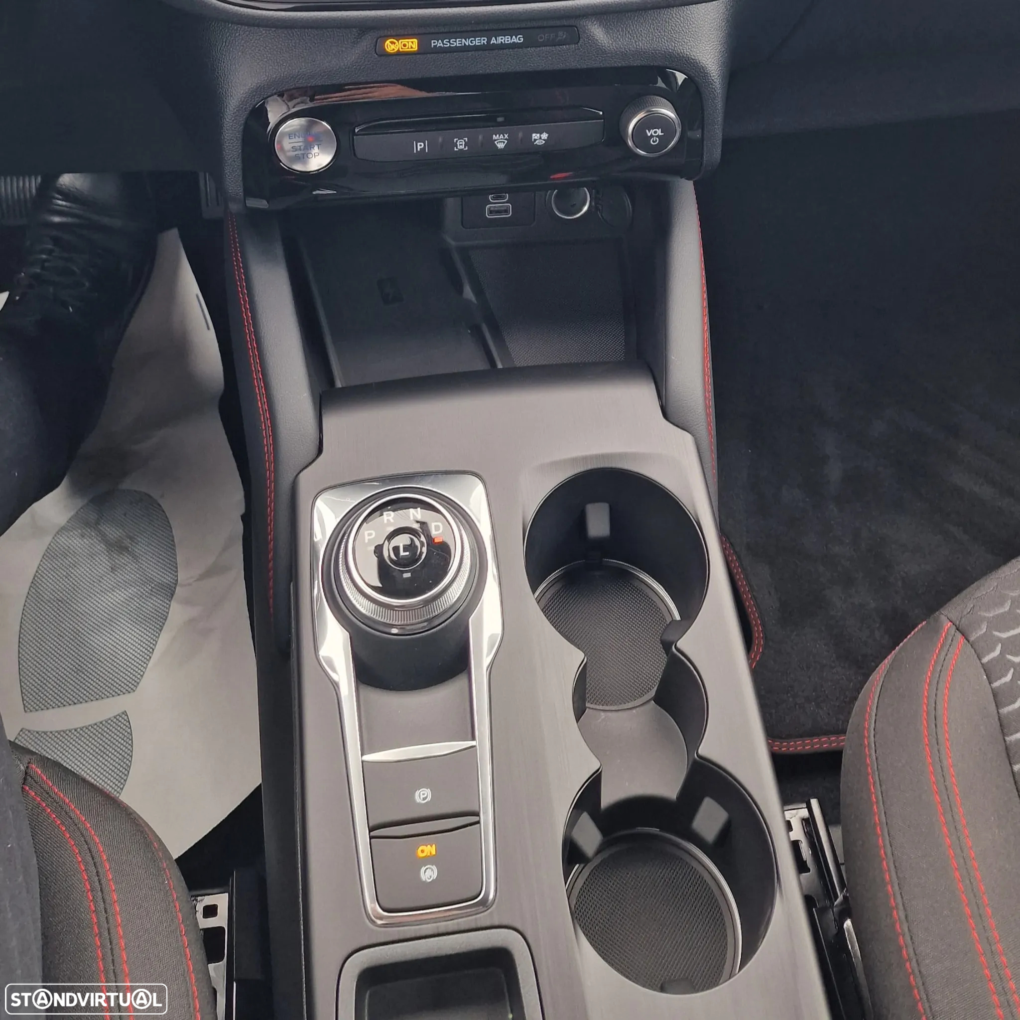 Ford Kuga 2.5 PHEV ST-Line - 18