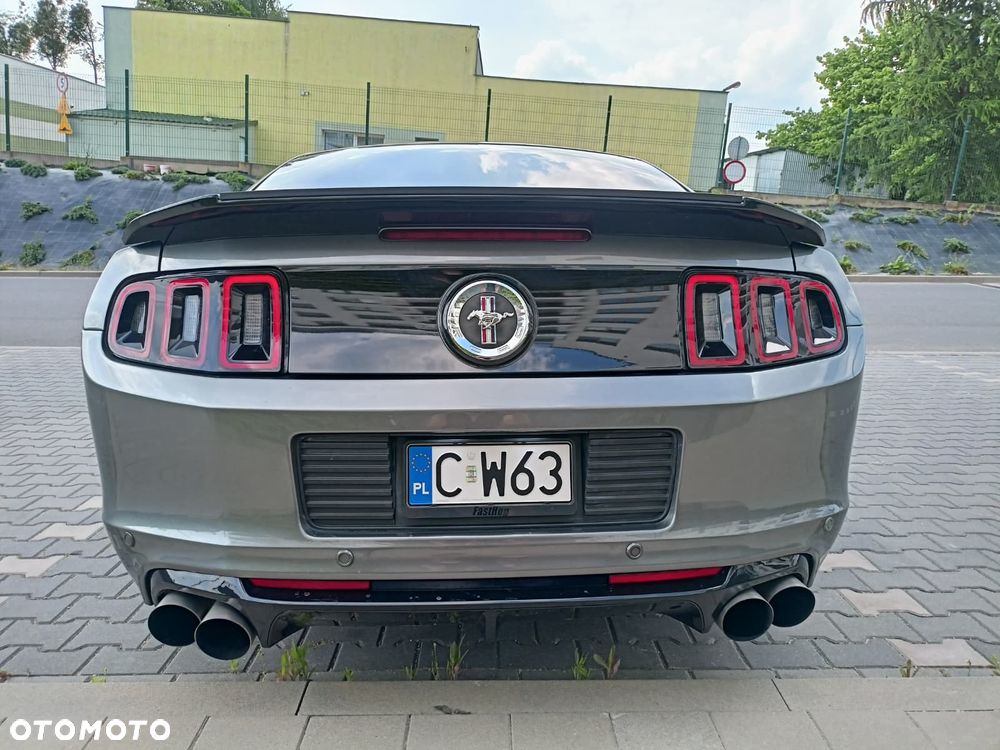 Ford Mustang 3.7 V6 Premium - 3