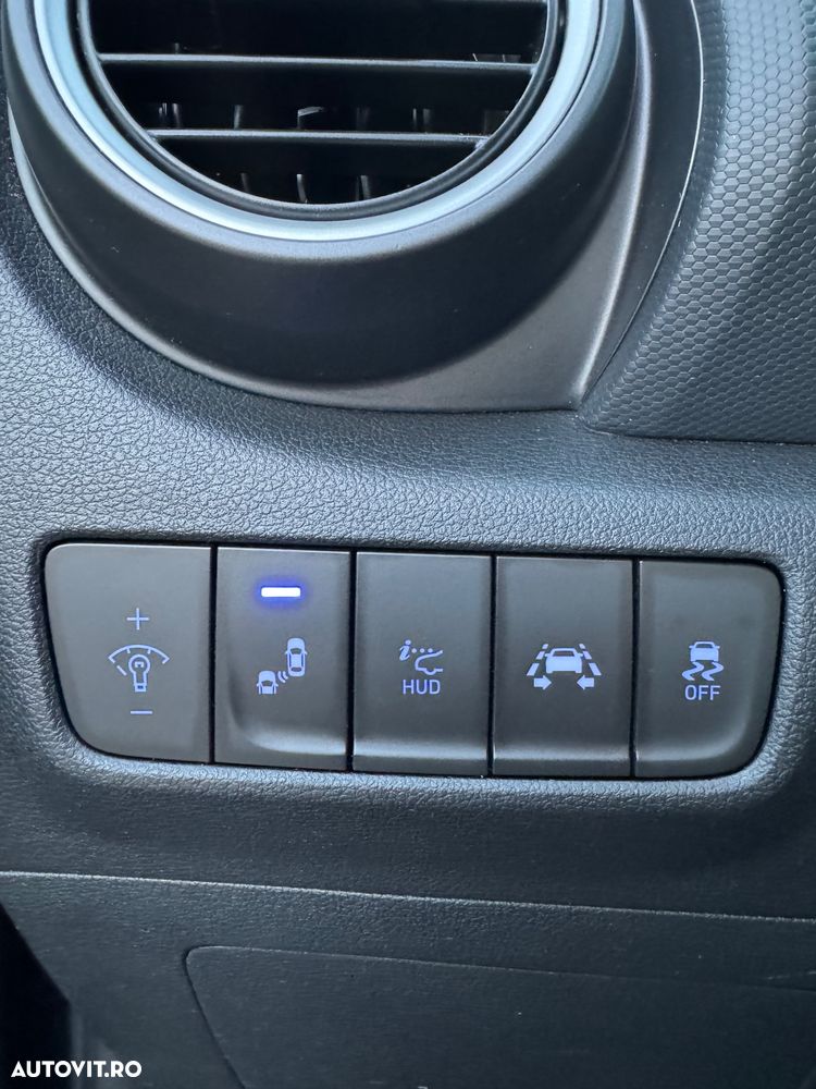 Hyundai KONA 1.6 T-GDI DCT 4WD Iron Man Edition - 16