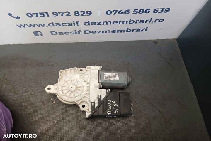 Motoras macara geam spate stanga 5N0959703F 5N0959703F Volkswagen VW - 1