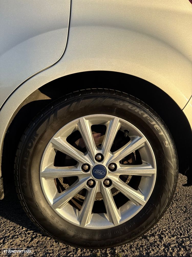 Ford C-Max - 7