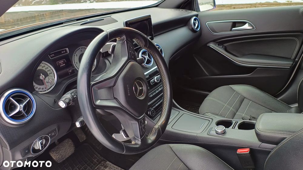 Mercedes-Benz Klasa A 180 CDI 7G-DCT Style - 14
