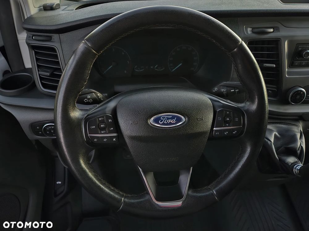 Ford Transit Custom - 23
