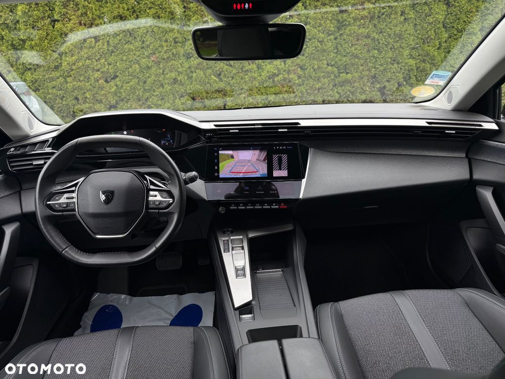 Peugeot 308 BlueHDi 130 EAT8 Allure - 13