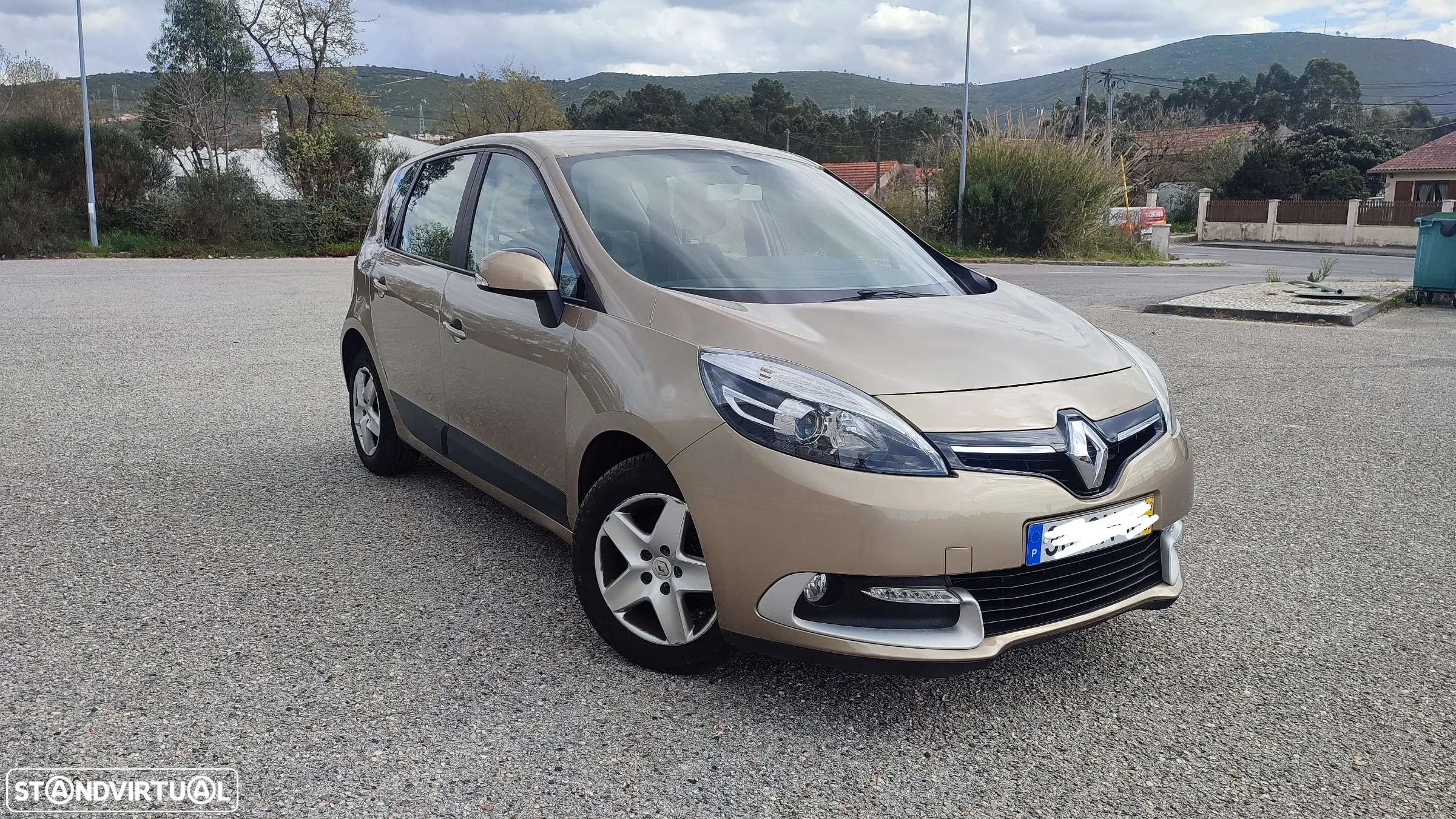Renault Scénic 1.5 dCi Dynamique S - 5