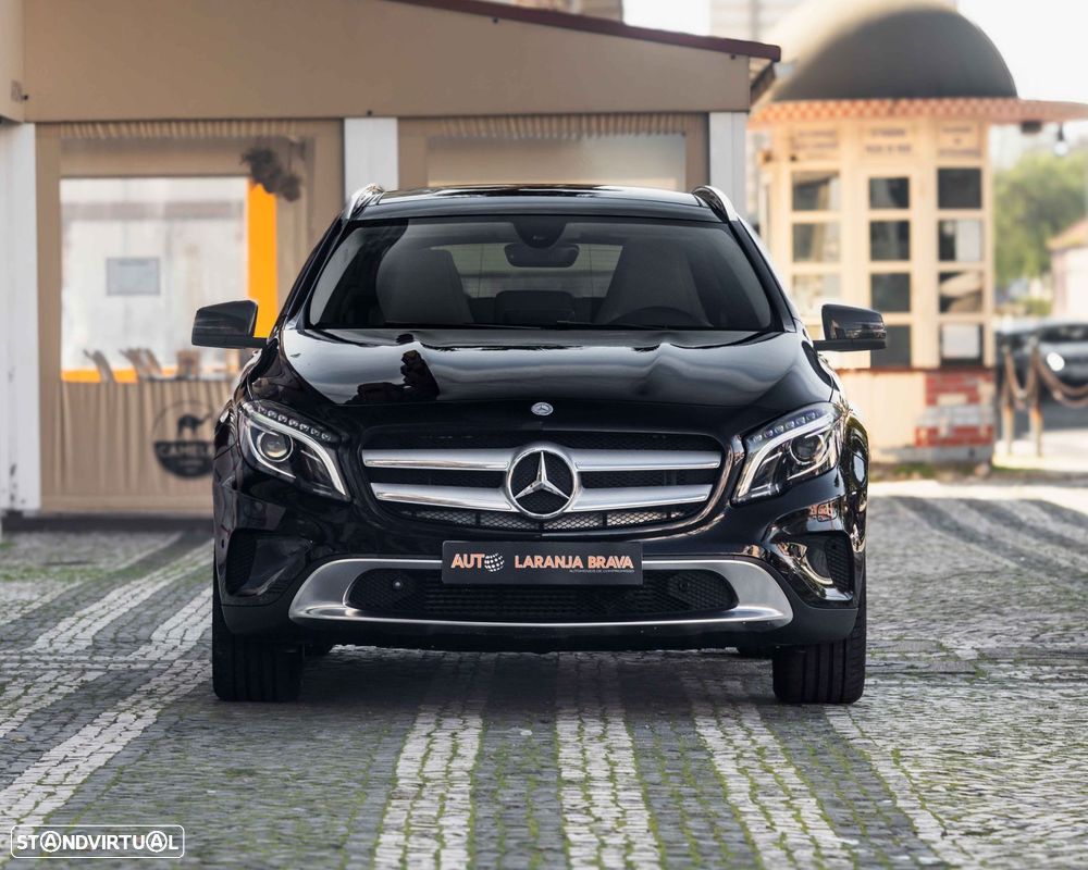 Mercedes-Benz GLA 220 d 7G-DCT Urban - 3