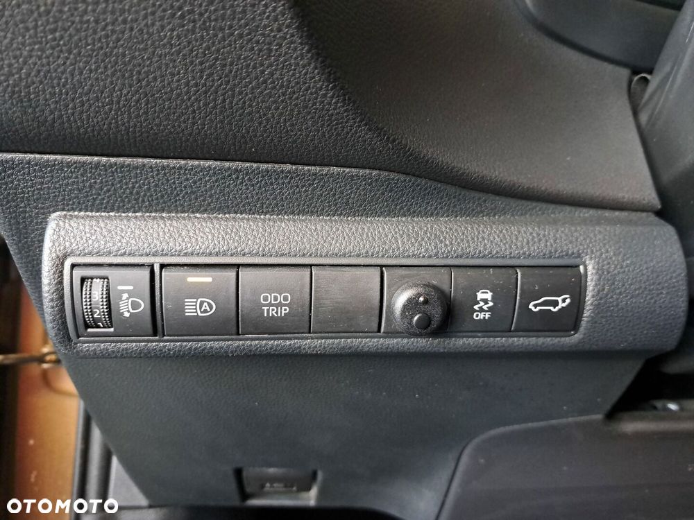 Toyota Corolla 1.8 Hybrid Style - 35