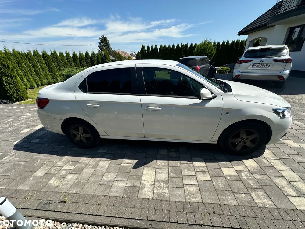 Peugeot 301 1.6 VTi Active - 4