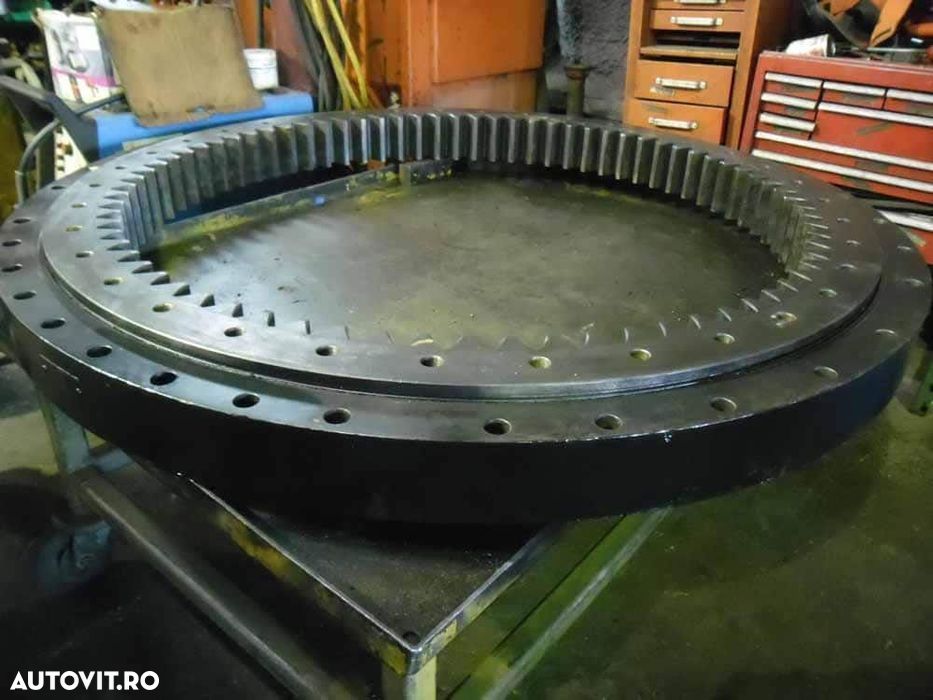Coroana de rotire kobelco sk330 - 1