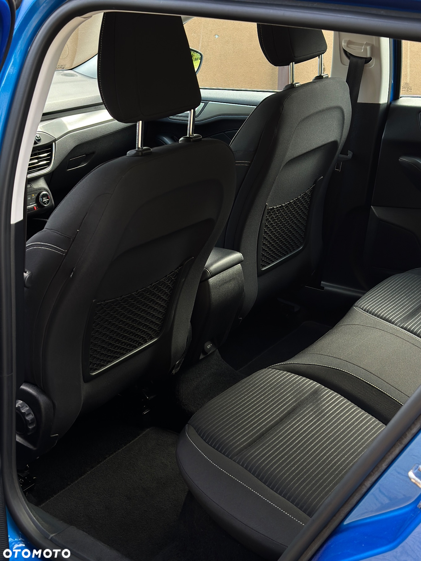 Ford Focus 1.5 EcoBlue Start-Stopp-System TITANIUM - 14