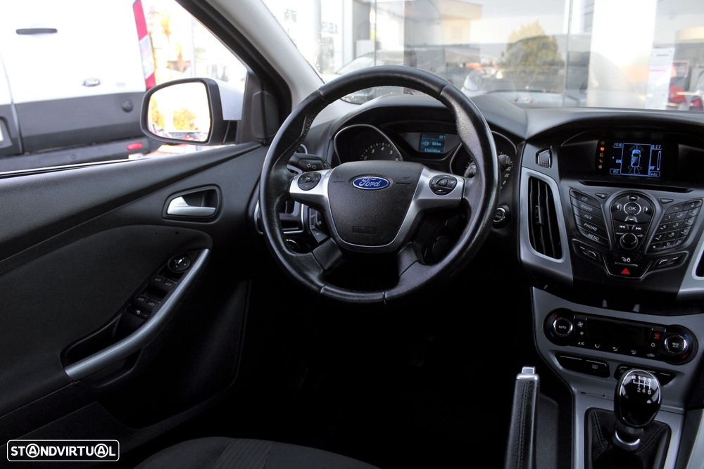 Ford Focus SW 1.0 SCTi Titanium Best - 17