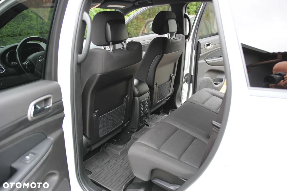 Jeep Grand Cherokee - 6