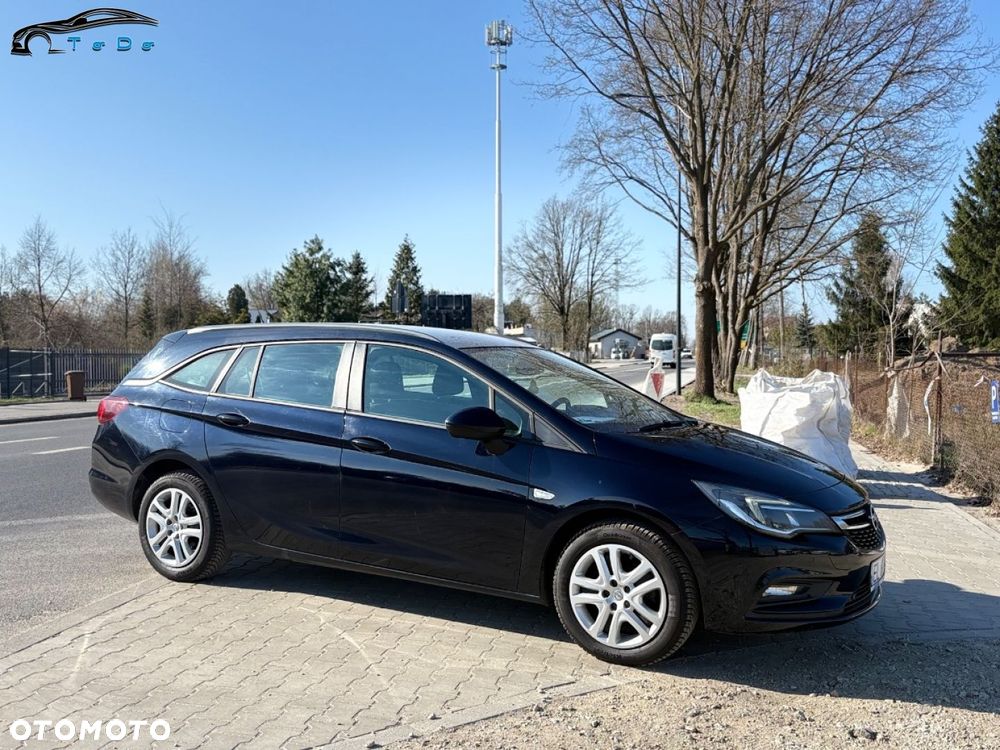 Opel Astra 1.4 Turbo Start/Stop Business - 9