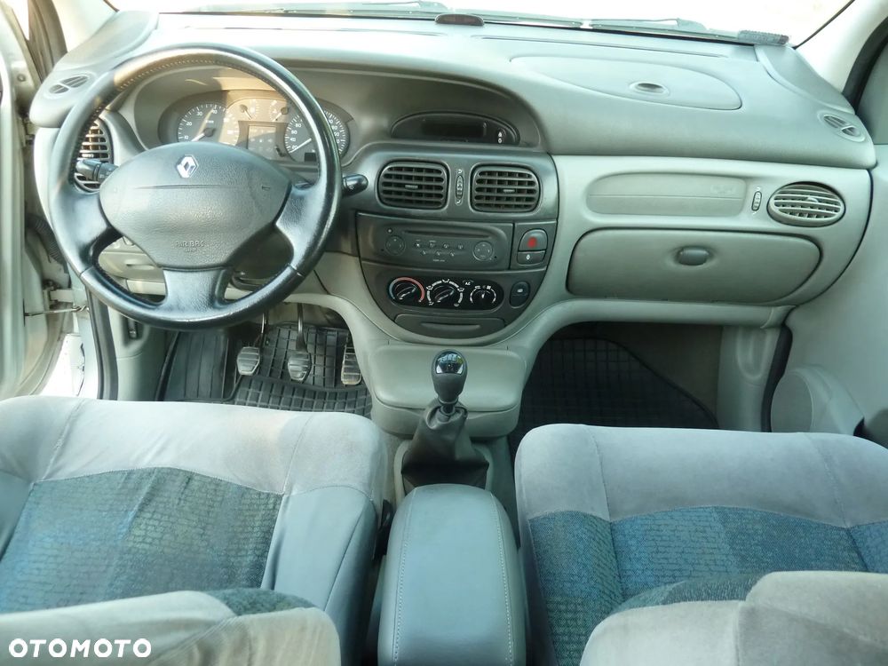 Renault Scenic 1.6 16V Authentique - 25