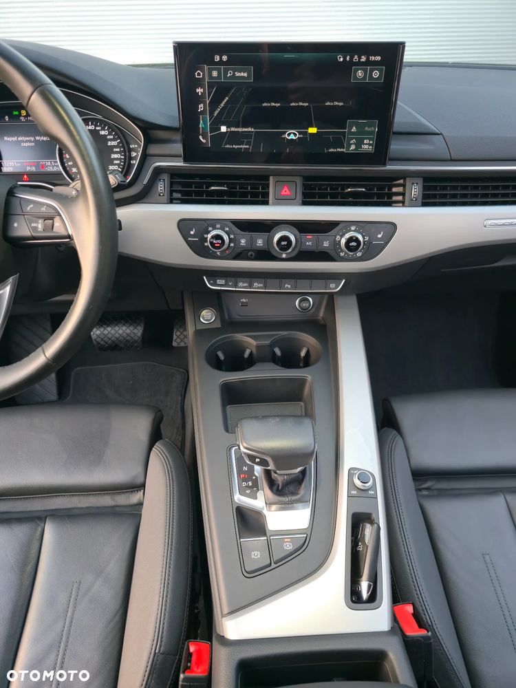 Audi A4 Avant 40 TDI quattro S tronic S line - 25