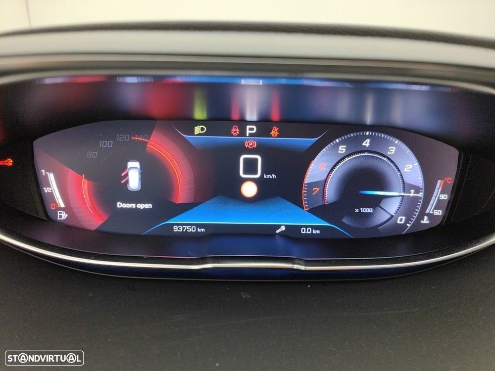 Peugeot 3008 PureTech 130 Stop & Start GPF EAT8 Allure - 17