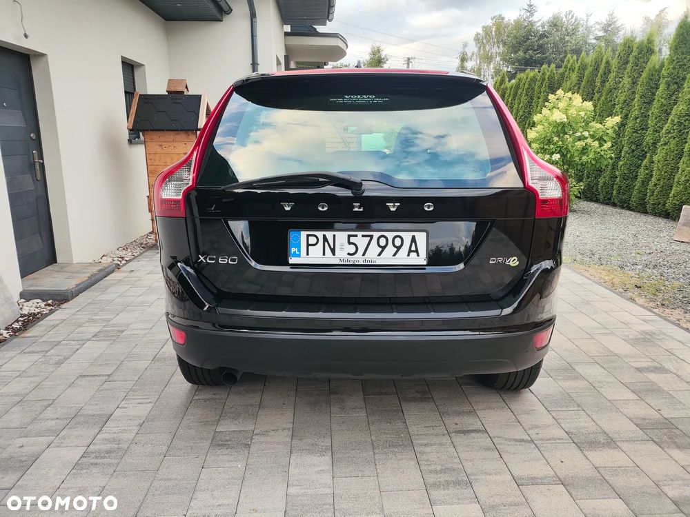 Volvo XC 60 D3 Kinetic - 4