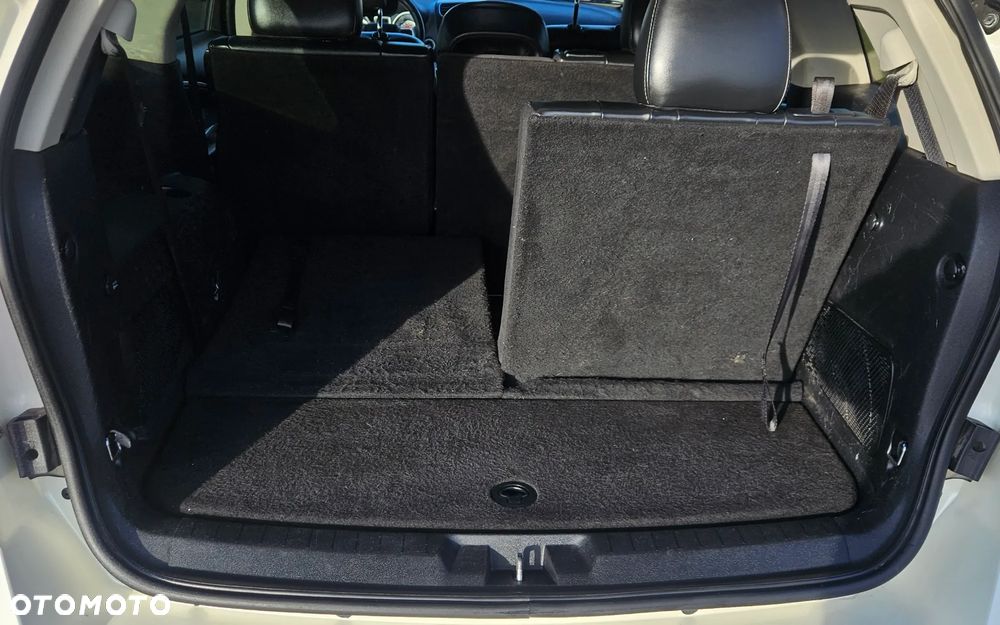 Fiat Freemont 2.0 Multijet 16V DPF Automatik Allrad Lounge - 26