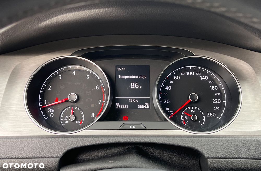 Volkswagen Golf 1.2 TSI BMT Comfortline - 11