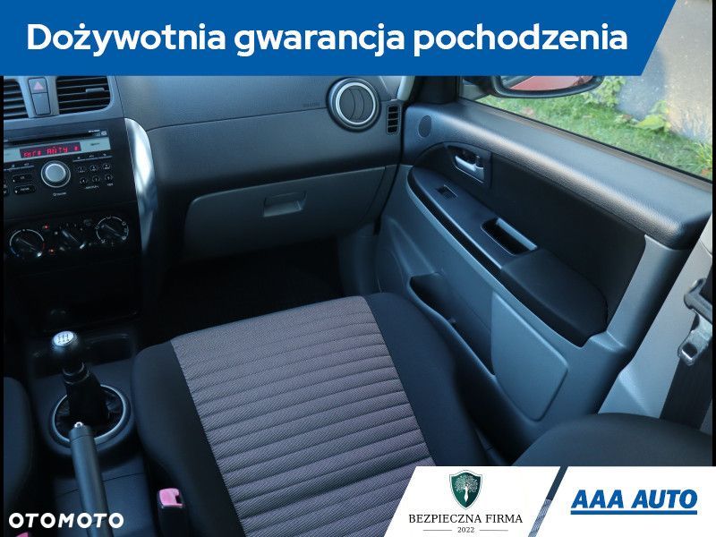 Suzuki SX4 - 9