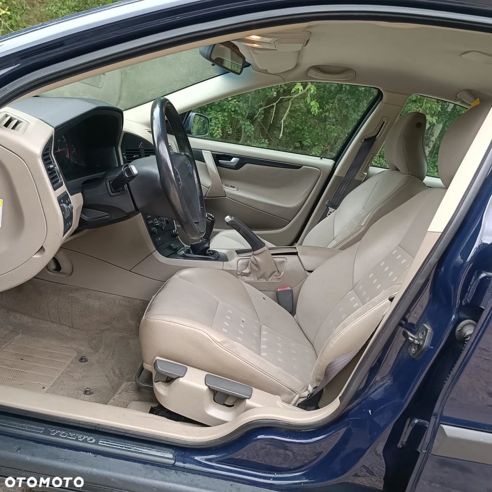 Volvo S60 2.4 Edition - 9