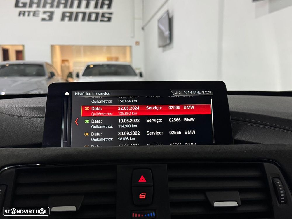 BMW 330 e iPerformance Pack M - 29