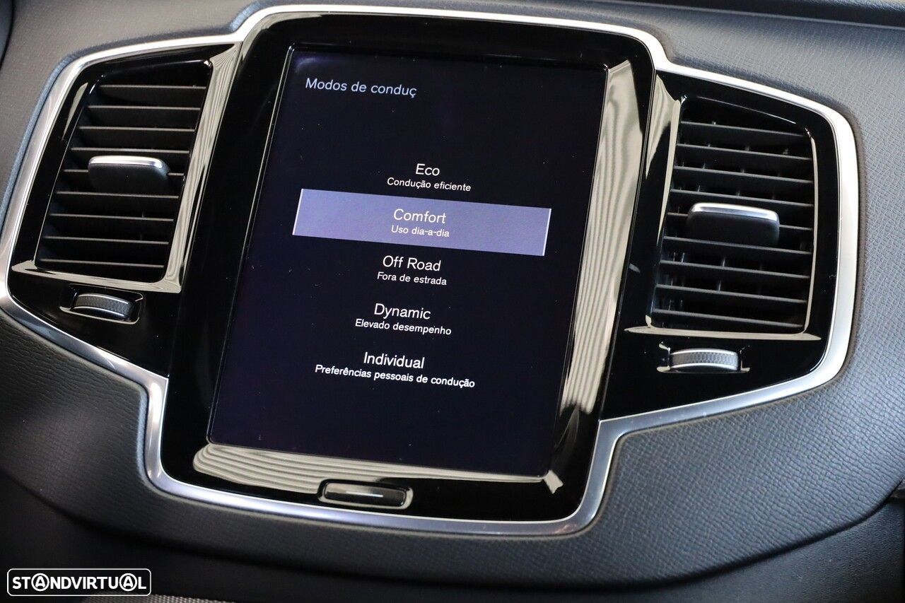 Volvo XC 90 2.0 D4 R-Design - 22