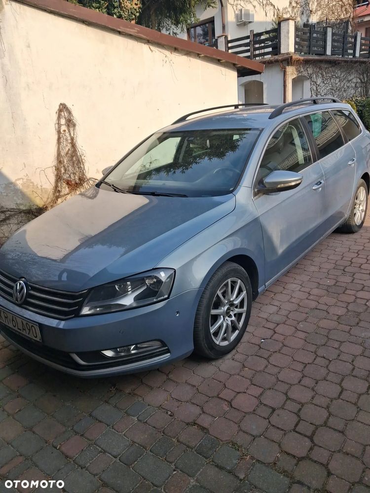 Volkswagen Passat 2.0 TDI DSG Comfortline - 5