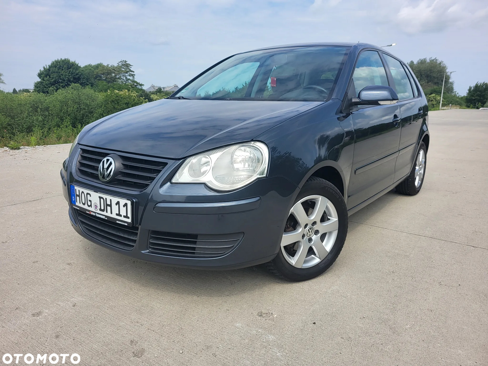 Volkswagen Polo - 2